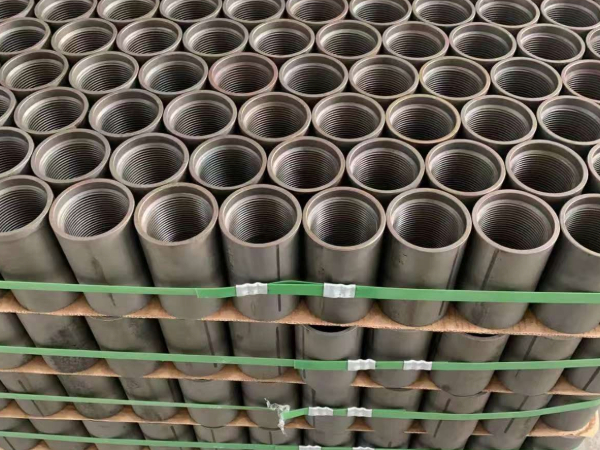 Pup joint short section with couplings on both ends