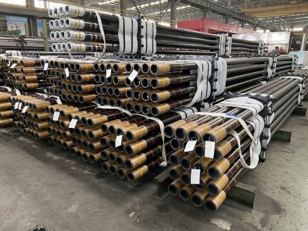 API 5CT tubing pipe with threaded connections