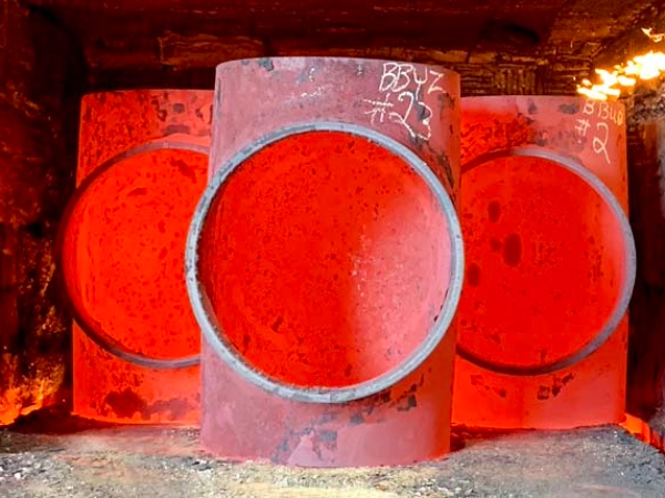 Carbon Steel Equal Tee - ASME B16.9 Butt Weld